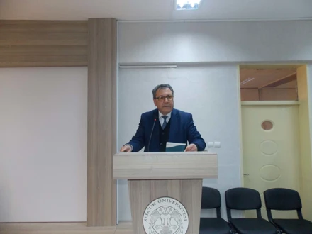 Edebiyat Fakültesinde "Felsefe ve Gönül" Konferansına Yoğun İlgi